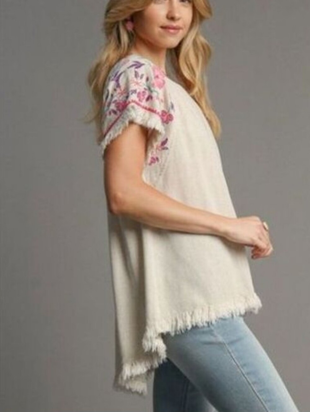 Umgee Embroidered Sleeves Linen Cotton Blend Round Neck w/ Frayed High Low Hem M - Picture 14 of 15